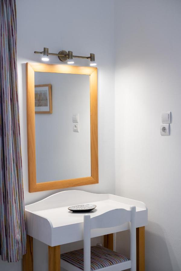 Jasmine Home By The Sea By 8Essentially Kalyves Bagian luar foto